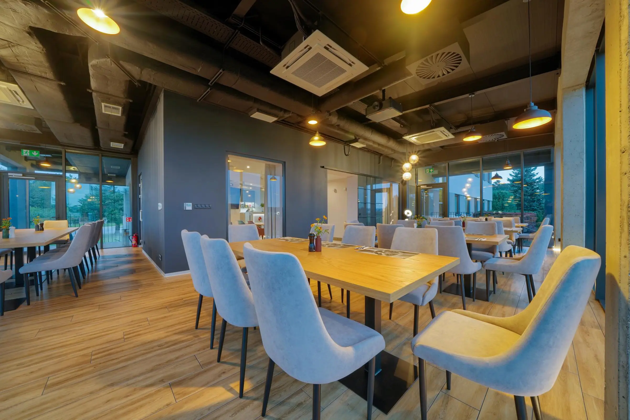 Restauracja w hotelu Aviator